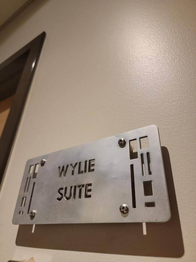Suites At 118 Bloomington Extérieur photo