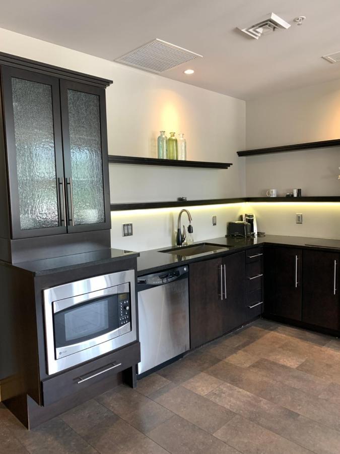 Suites At 118 Bloomington Extérieur photo